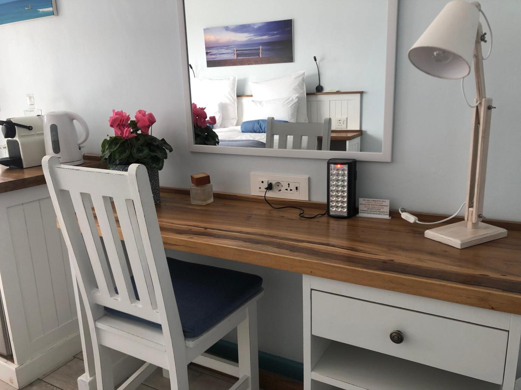 Bluesky Arniston Guest House Екстер'єр фото