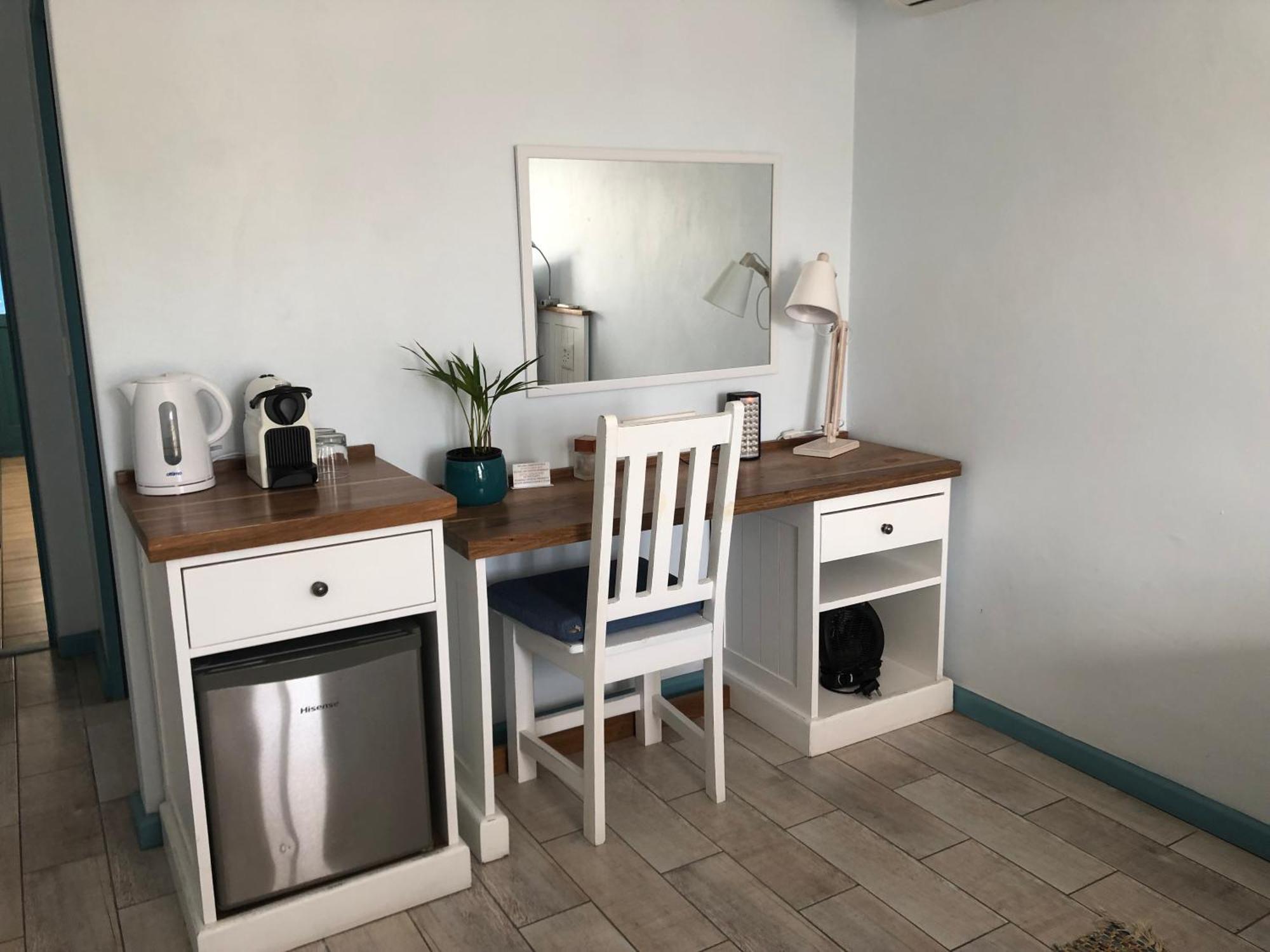 Bluesky Arniston Guest House Екстер'єр фото